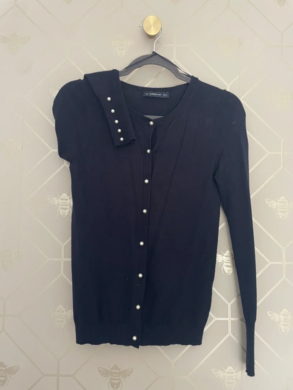ZARA Black Cardigan with Pearl Buttons - Picture 3 of 3